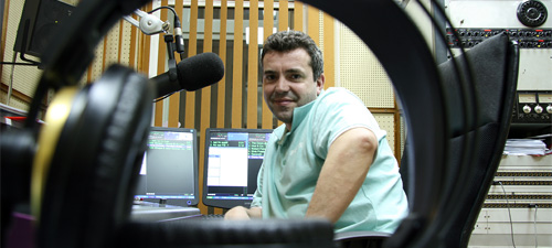 INTERVIU Sorin Lupaşcu: “peste ani, tot o baladă o să fredonaţi pentru că vă va fi greu să imitaţi sunetele unui computer!”