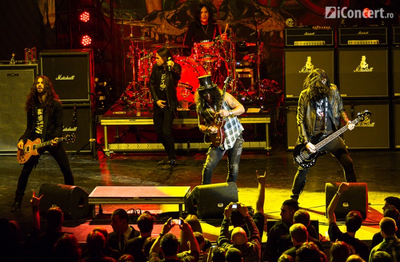 1-slash-bucharest-sala-palatului-vlad-06