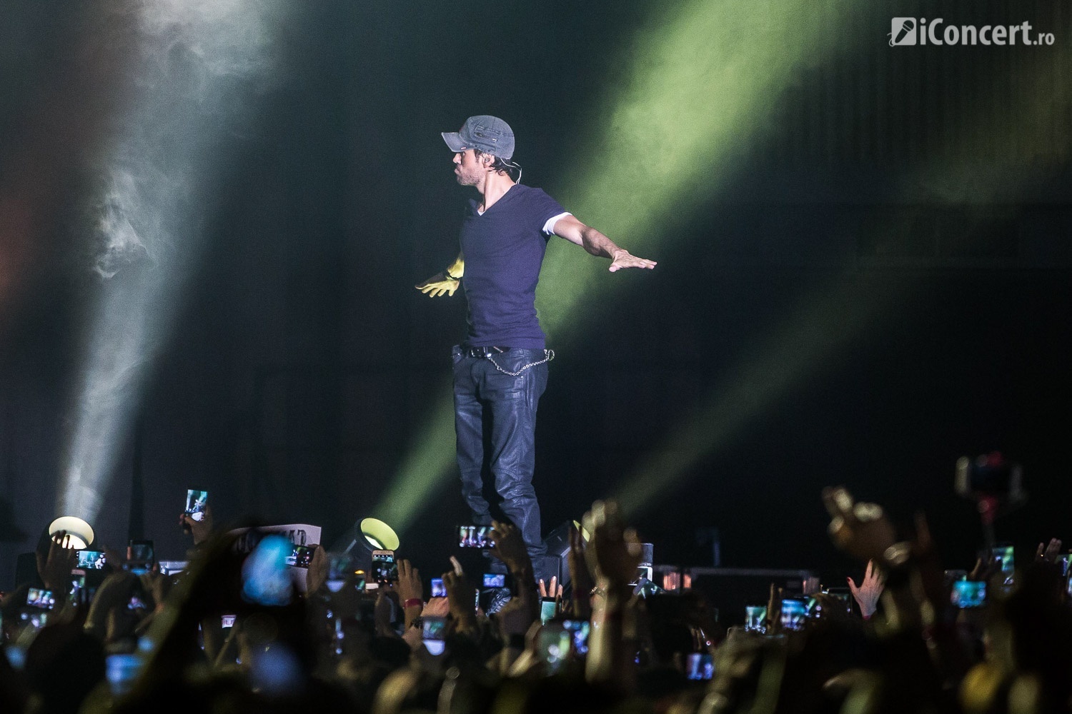 Recenzia concertului Enrique Iglesias la București - Foto: Paul Voicu / iConcert.ro