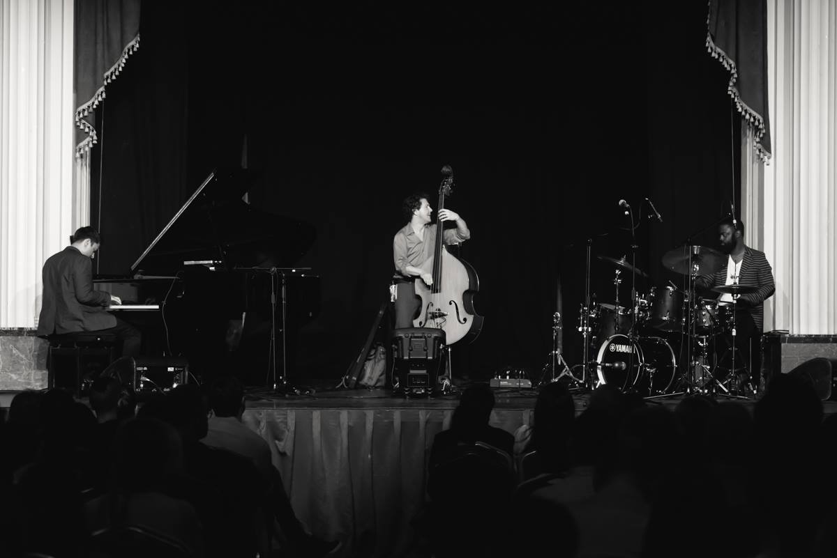 Recenzia concertului Vijay Iyer Trio, de la Bucureşti - Foto: fb.com/NamasteIndiaFestival