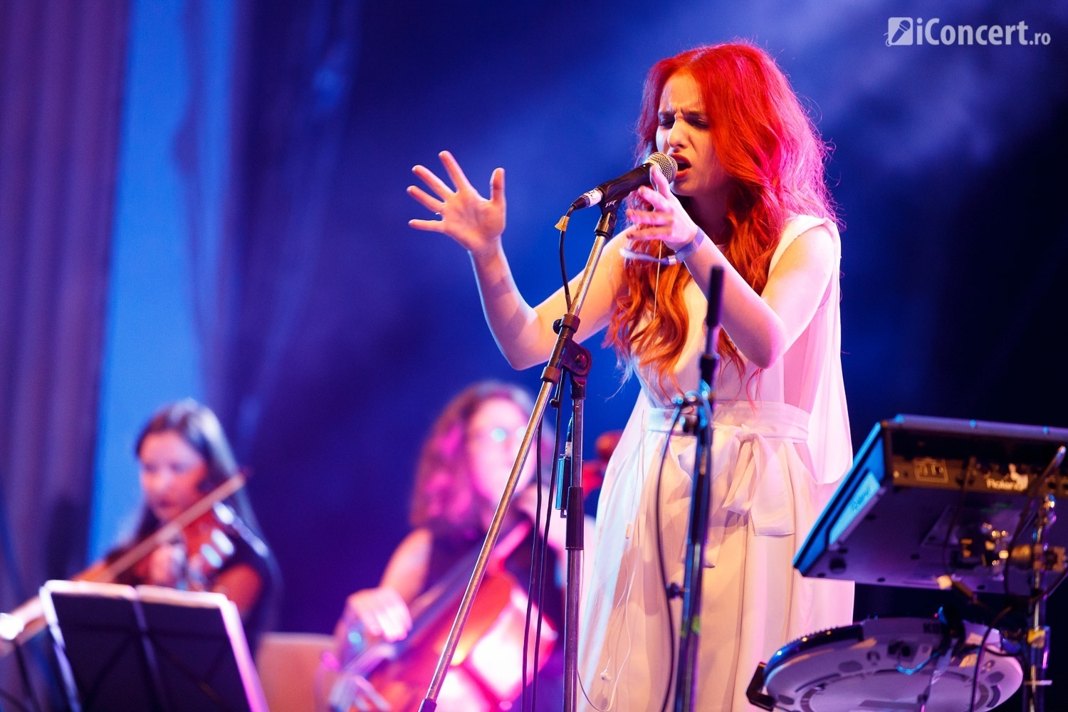 Lucia în concert la Arenele Romane din Bucureşti - Foto: Daniel Robert Dinu / iConcert.ro